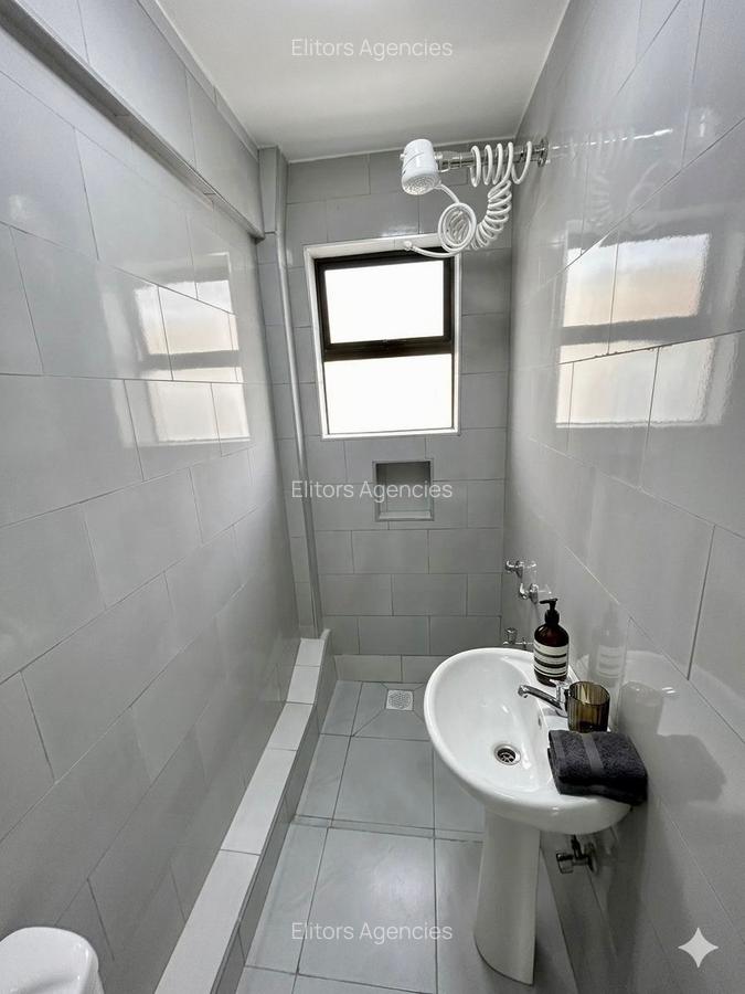 Studio Apartment with En Suite at Kirawa Road - 7
