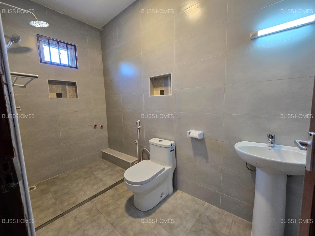 3 Bed House with Swimming Pool at Tezo - 15