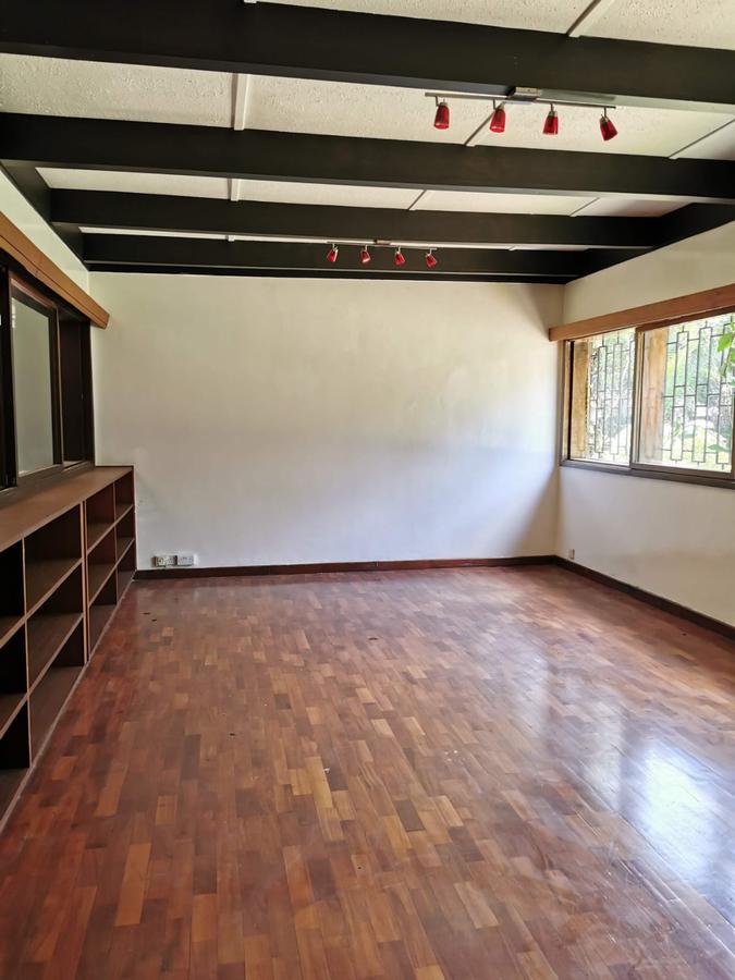 4,500 ft² Commercial Property with Service Charge Included in Muthaiga - 5