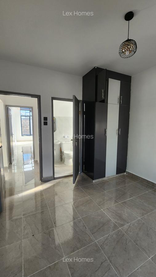 4 Bed House with En Suite at Forest Line Road - 11