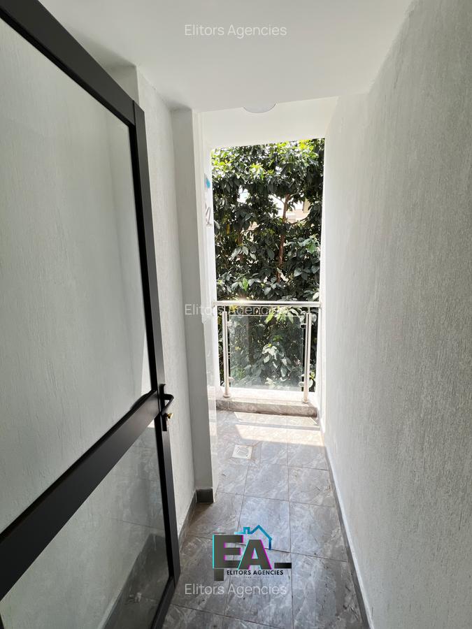 1 Bed Apartment with En Suite at Riverside Drive - 11