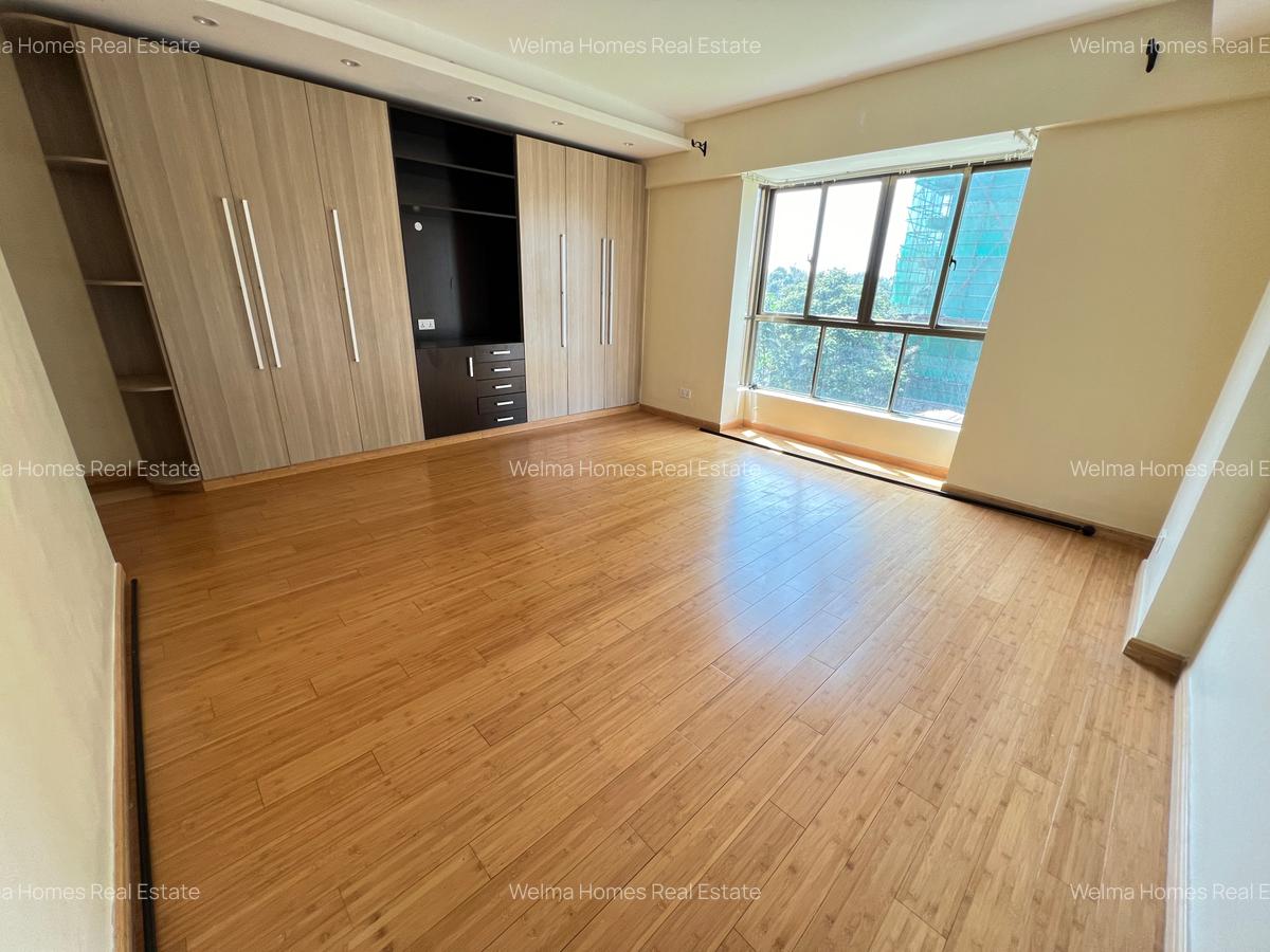 4 Bed Apartment with En Suite in Kileleshwa - 14