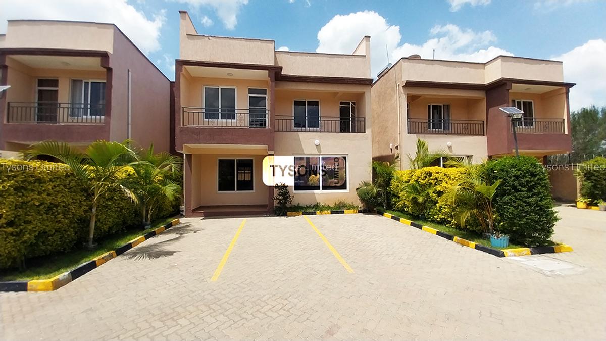 4 Bed Townhouse with En Suite in Syokimau - 1