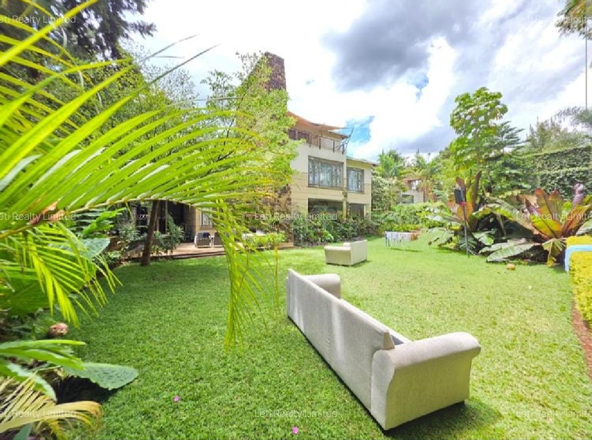 4 Bed Townhouse with En Suite in Lavington - 4