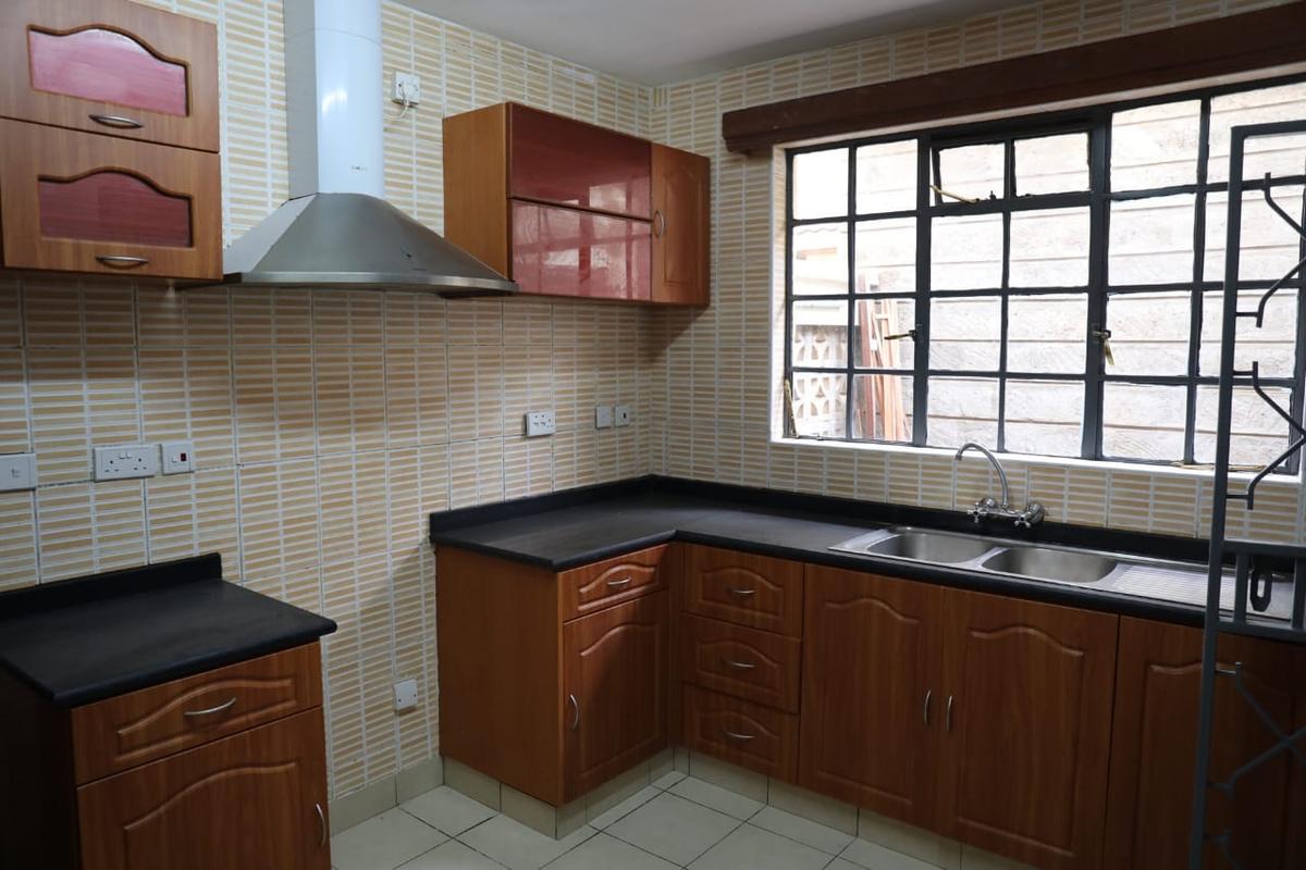 5 Bed Townhouse with En Suite at Kileleshwa - 12