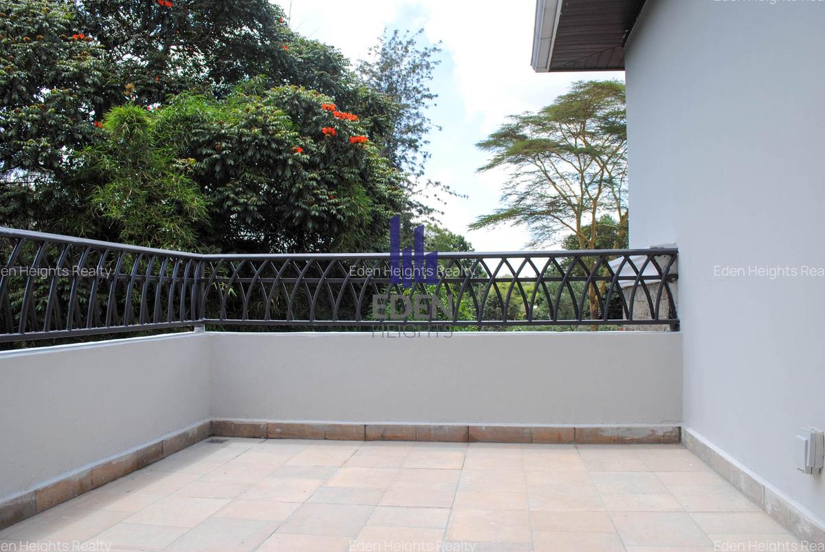 5 Bed Townhouse with En Suite in Spring Valley - 8