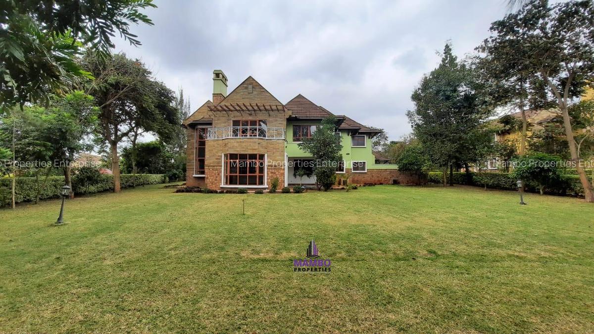 5 Bed Villa with En Suite at Mimosa Rd - 1