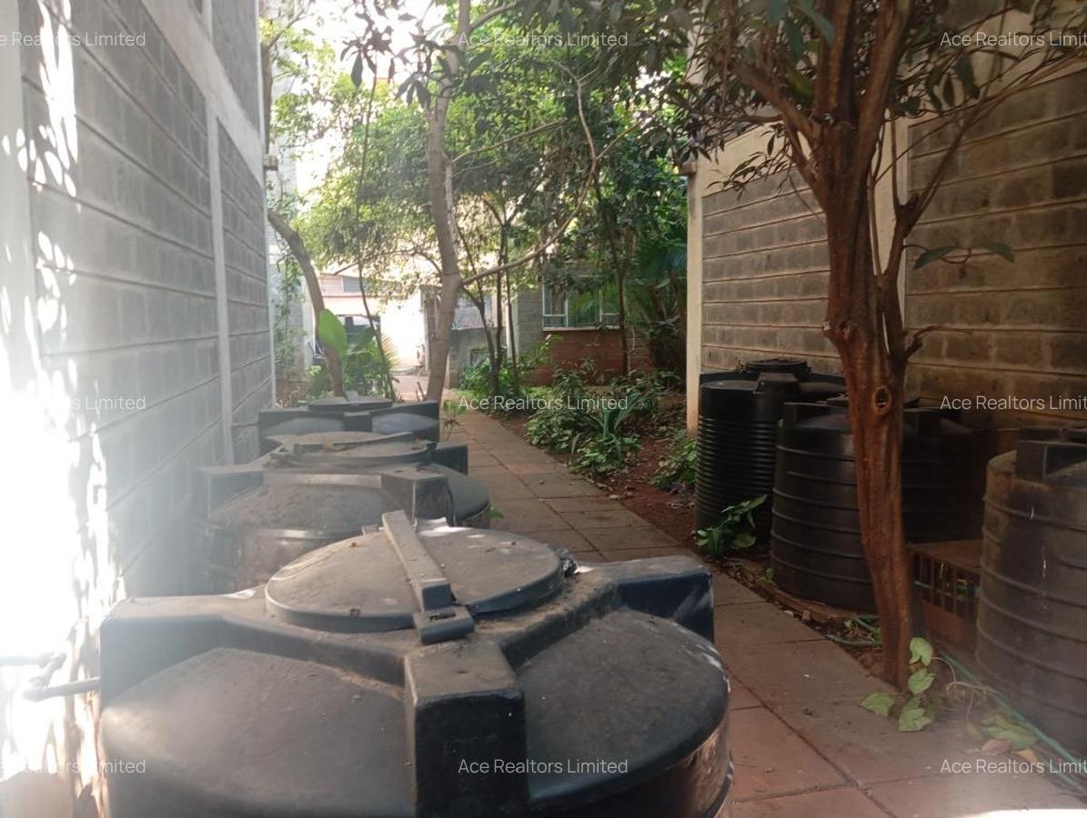 2 Bed Apartment with En Suite at Westlands Road Nairobi - 11