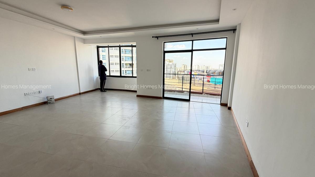 2 Bed Apartment with En Suite in Kilimani - 2