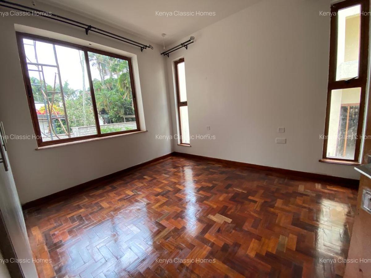 5 Bed Villa with En Suite at Lavi - 8