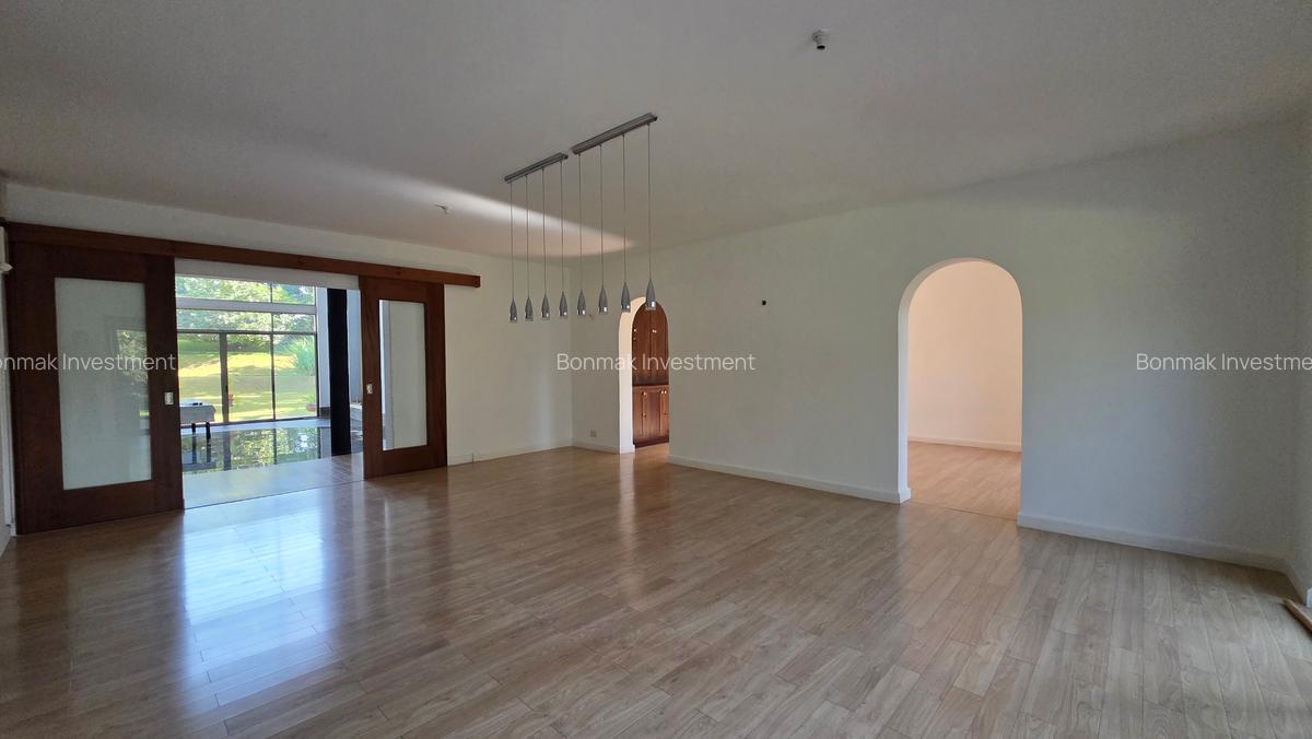 4 Bed Townhouse with En Suite at Old Kitusuru - 16