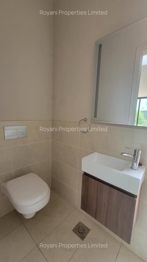 4 Bed House with En Suite in Kiambu Road - 8