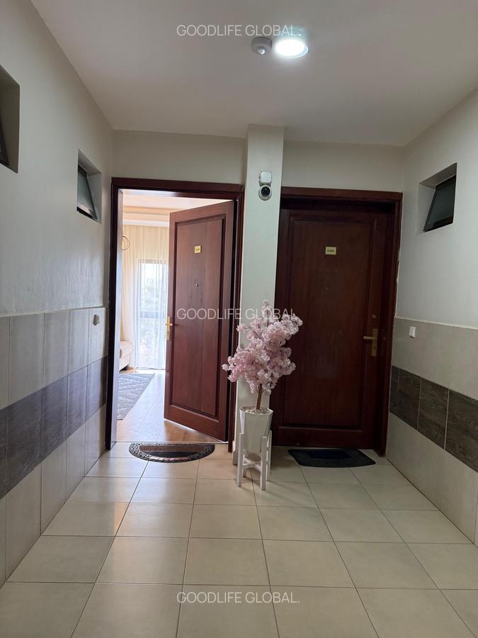 Furnished 2 Bed Apartment with En Suite at Kilimani - 13