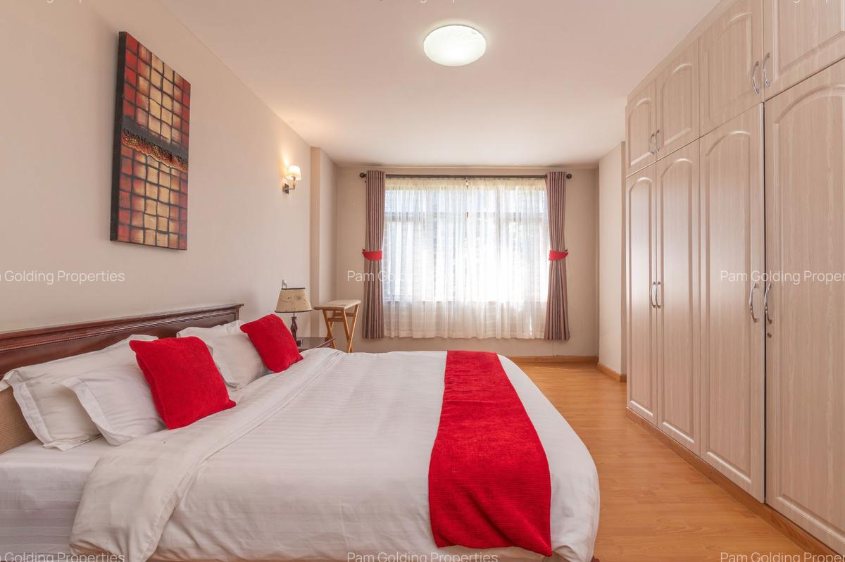 Furnished 1 Bed Apartment with En Suite in Westlands Area - 12