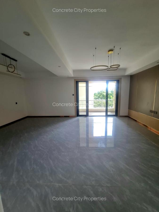 2 Bed Apartment with En Suite in Riverside - 19