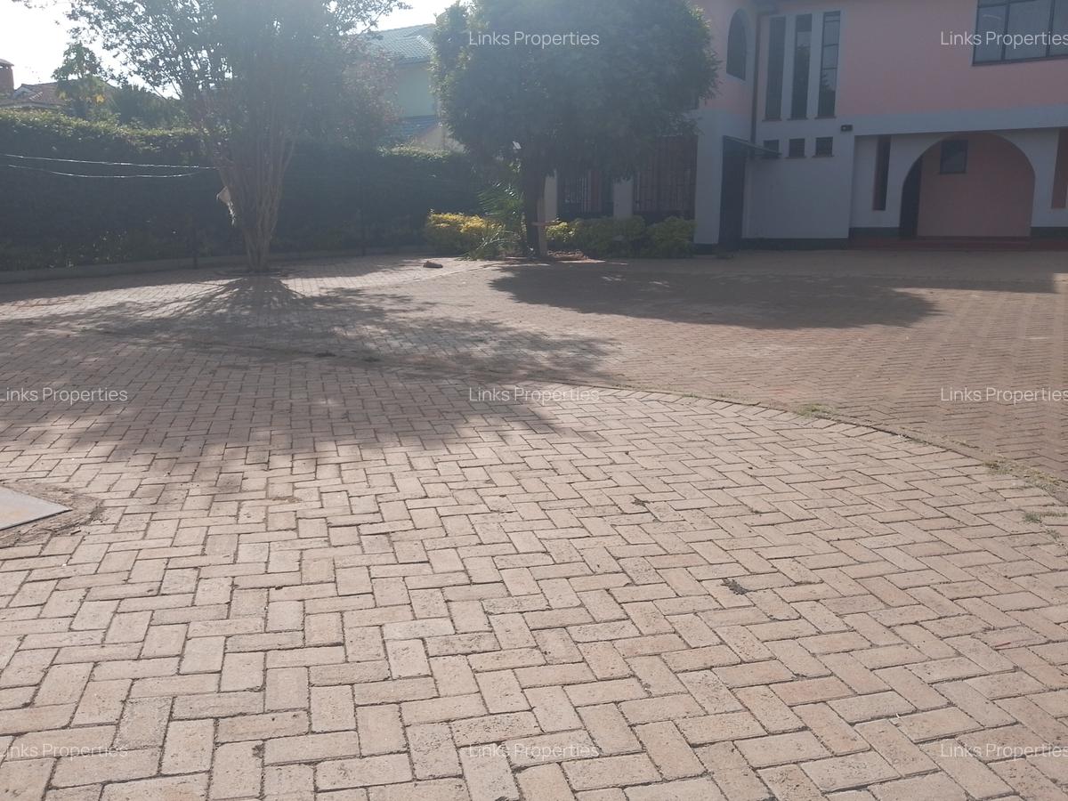 4 Bed Townhouse with En Suite at Mountain View - 4