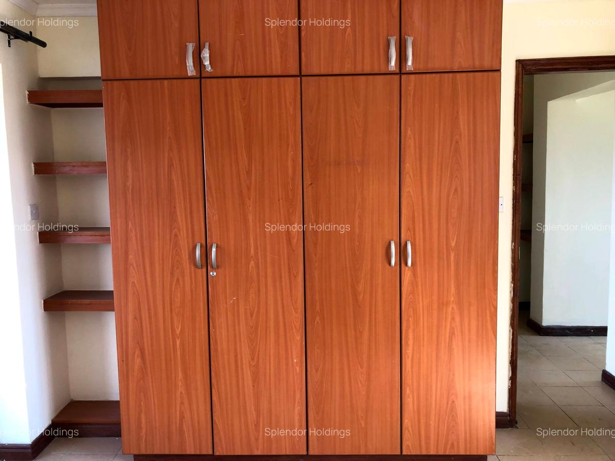 3 Bed Apartment with En Suite in Kitengela - 9