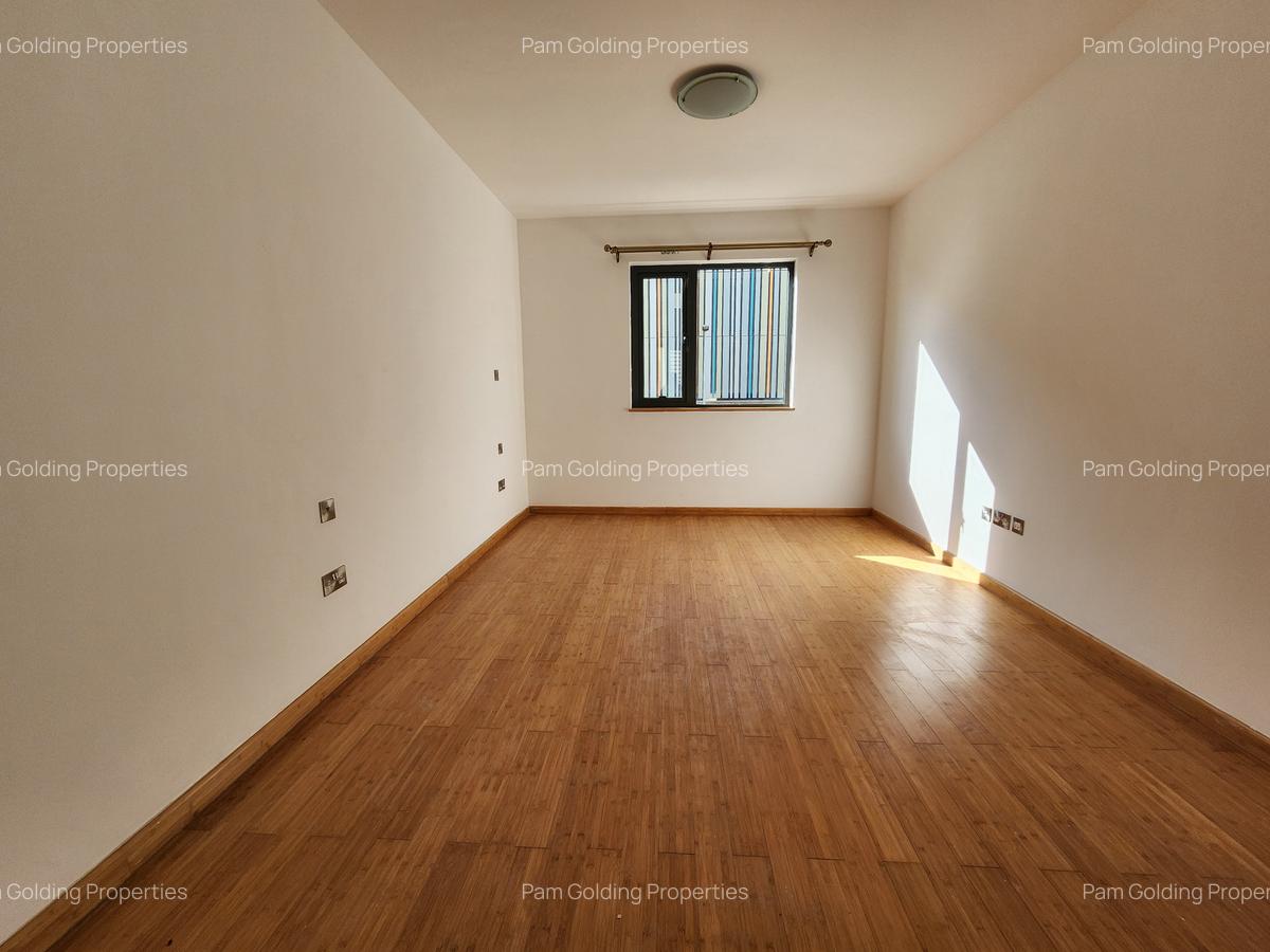 4 Bed Townhouse with Swimming Pool in Thika Road - 9