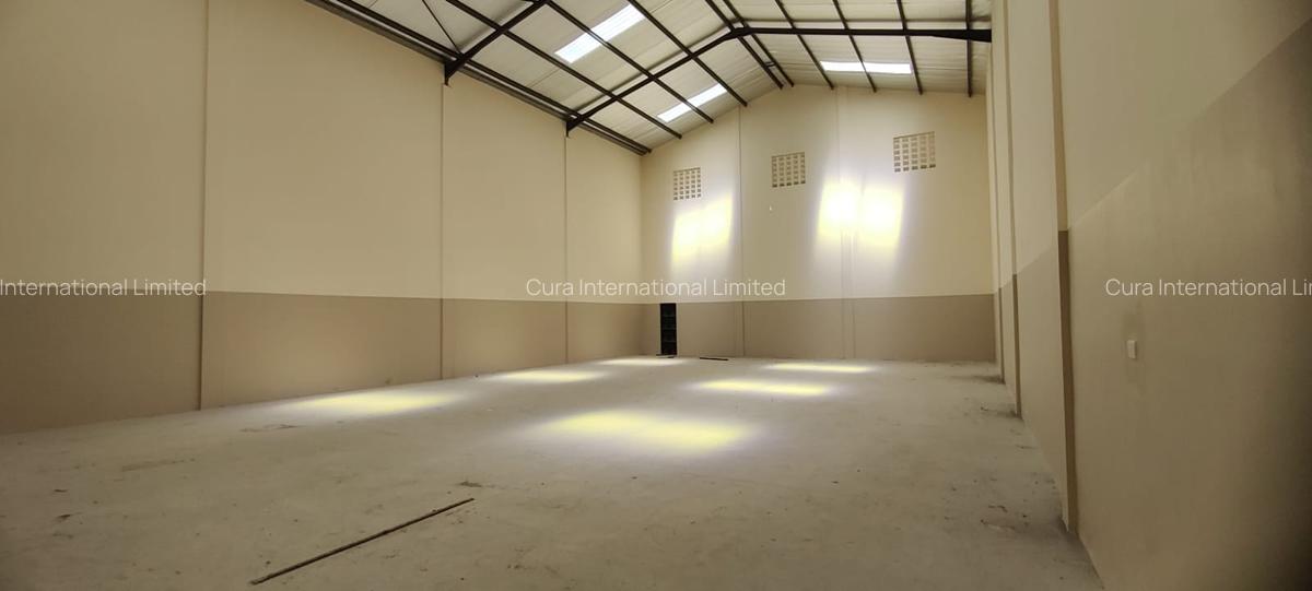 6,550 ft² Warehouse with Backup Generator in Kikuyu Town - 2