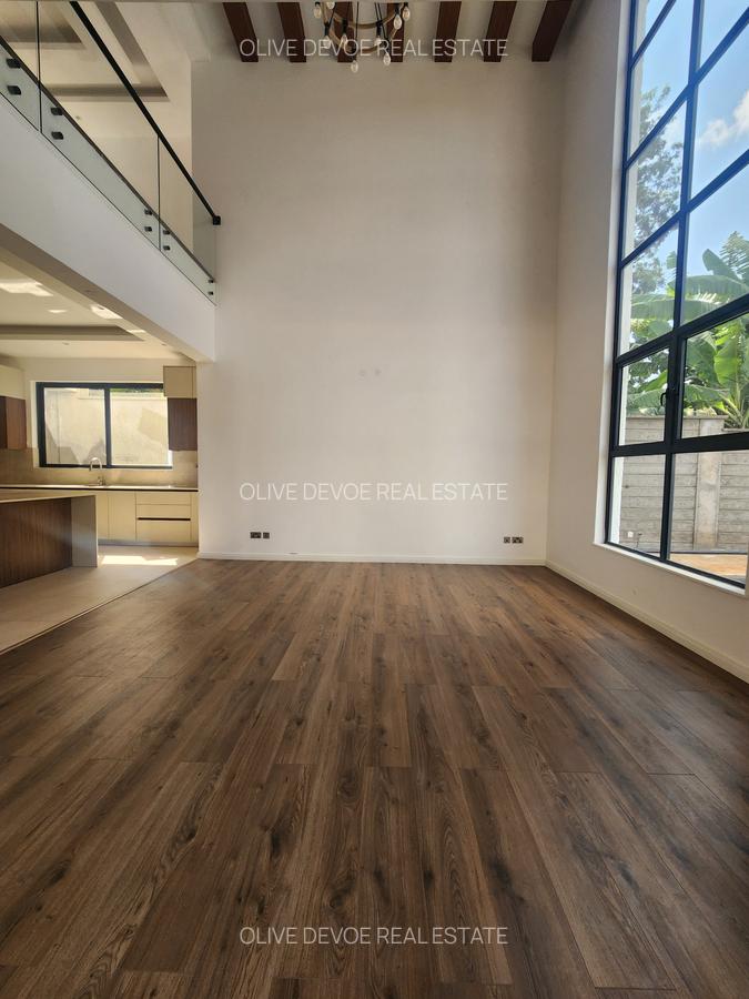 5 Bed Villa with En Suite in Lavington - 18