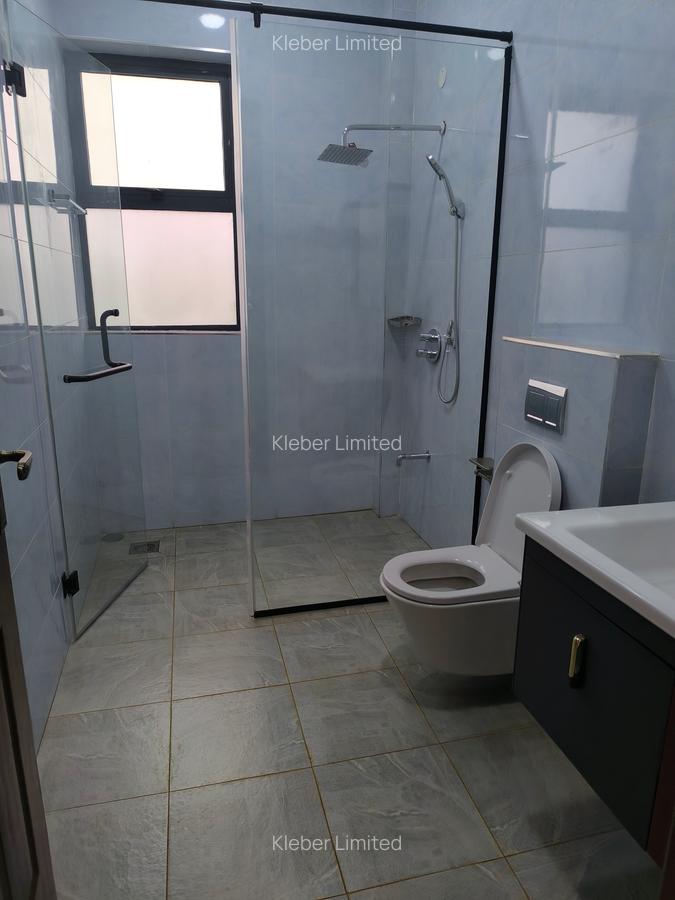 5 Bed House with En Suite at Kiambu - 17