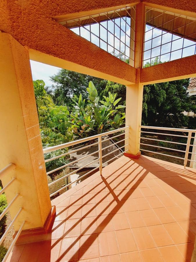 3 Bed House with En Suite at Runda - 5