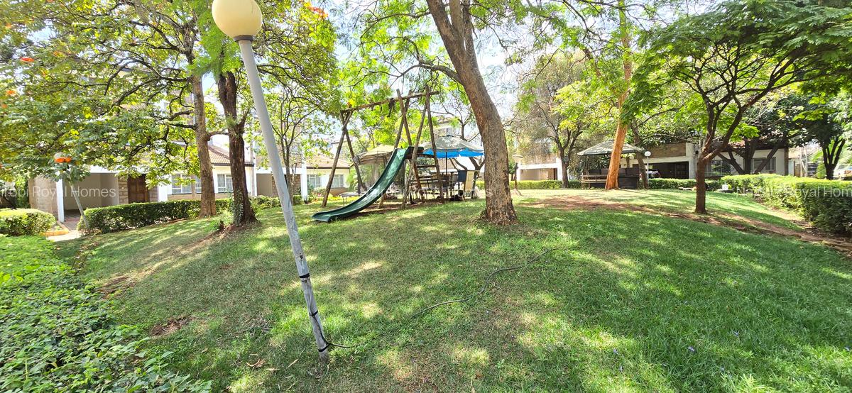 4 Bed Townhouse with En Suite at Ngong Road - 19