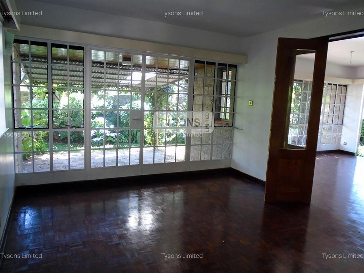4 Bed Townhouse with En Suite in Muthaiga - 3