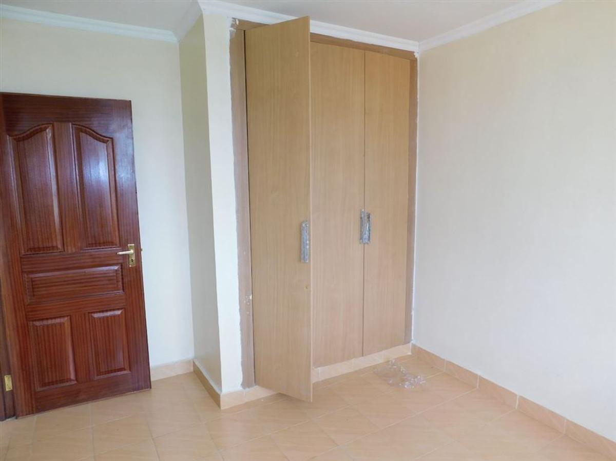 3 Bed House with En Suite at Fourways Junction - 8