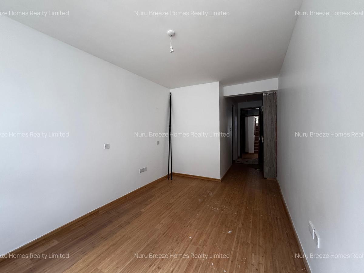 5 Bed Townhouse with En Suite in Lavington - 11