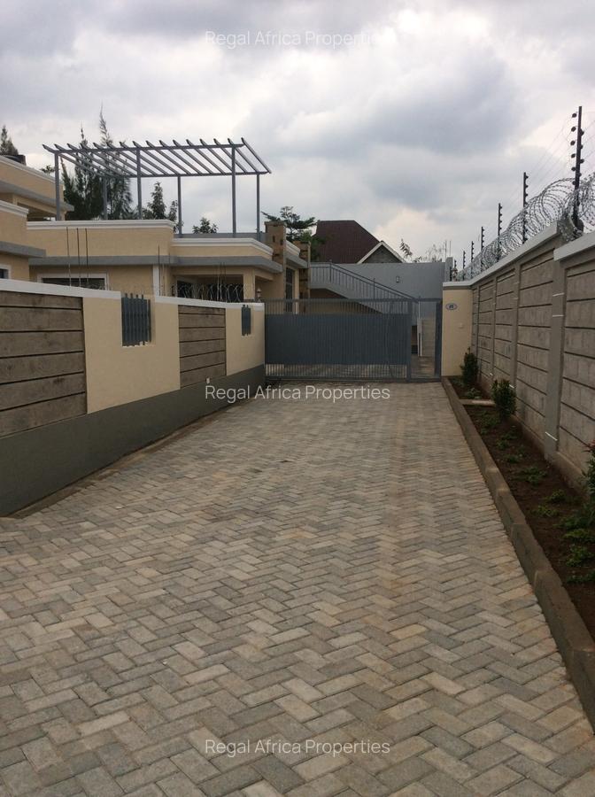3 Bed Townhouse with En Suite in Ruiru - 4