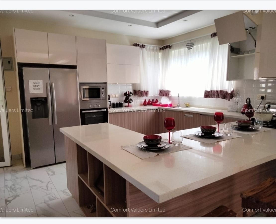 5 Bed House with En Suite at Runda Un - 17