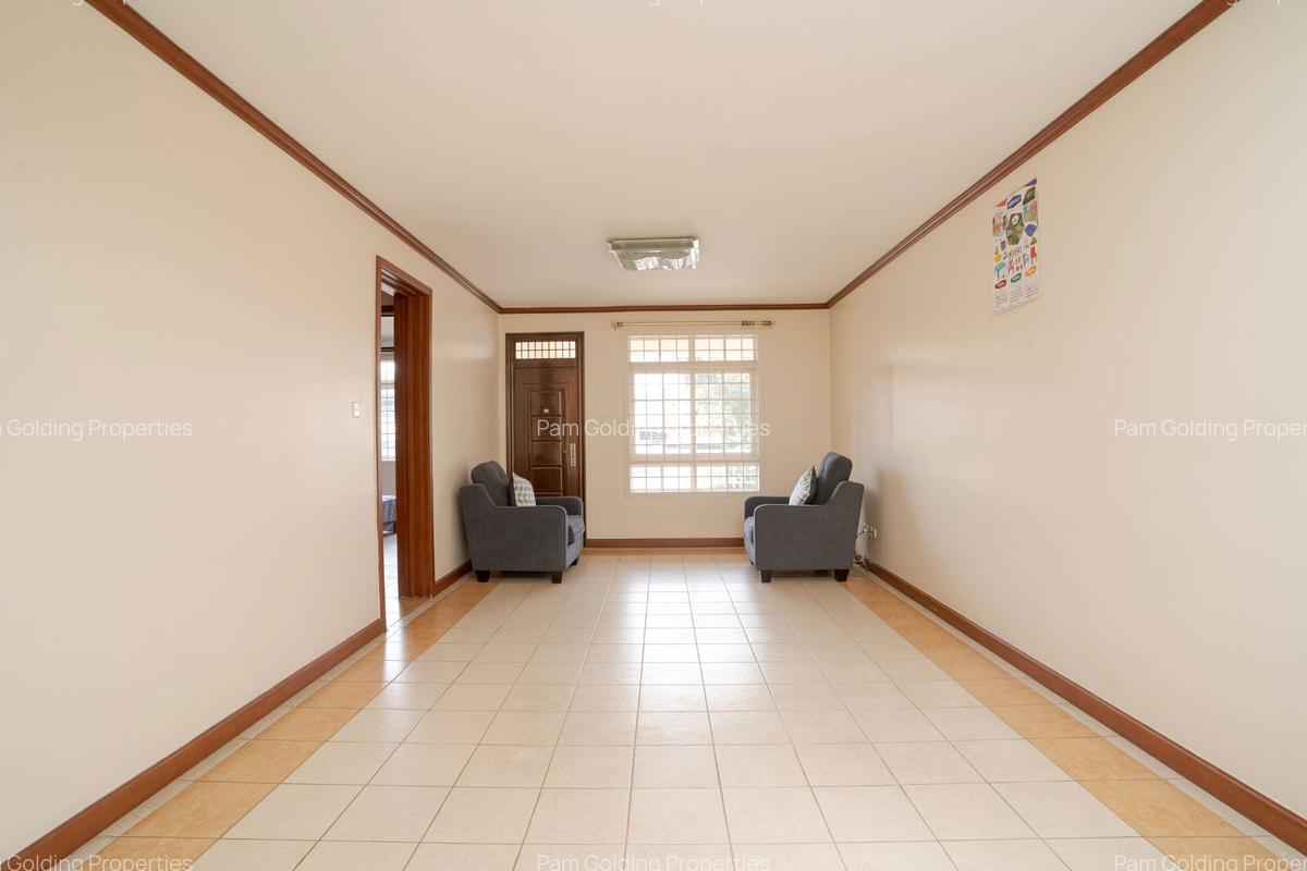 2 Bed Apartment with En Suite in Parklands - 3