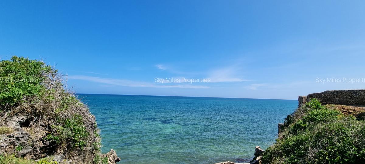 3 Bed Villa with En Suite at Mtwapa - 4