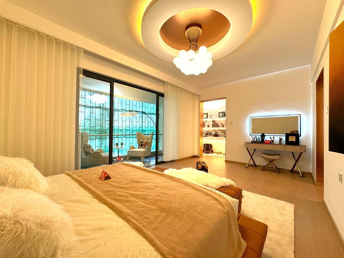 5 Bed Apartment with En Suite at Lavington - 16