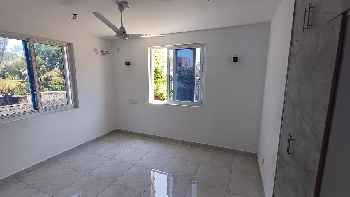 3 Bed Apartment with En Suite at Lakers Road Nyali - 13