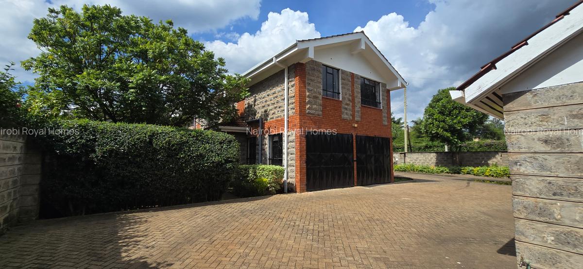 5 Bed House with En Suite at Runda Road - 6