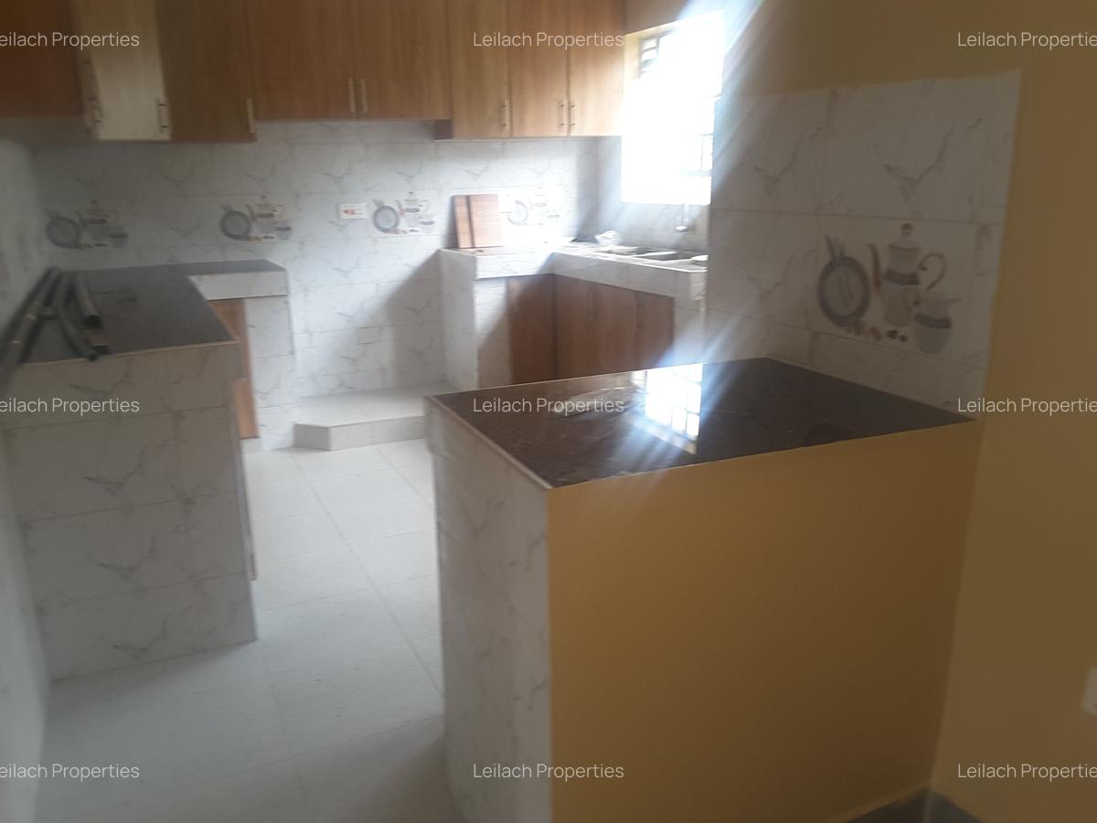 4 Bed House with En Suite in Ongata Rongai - 12