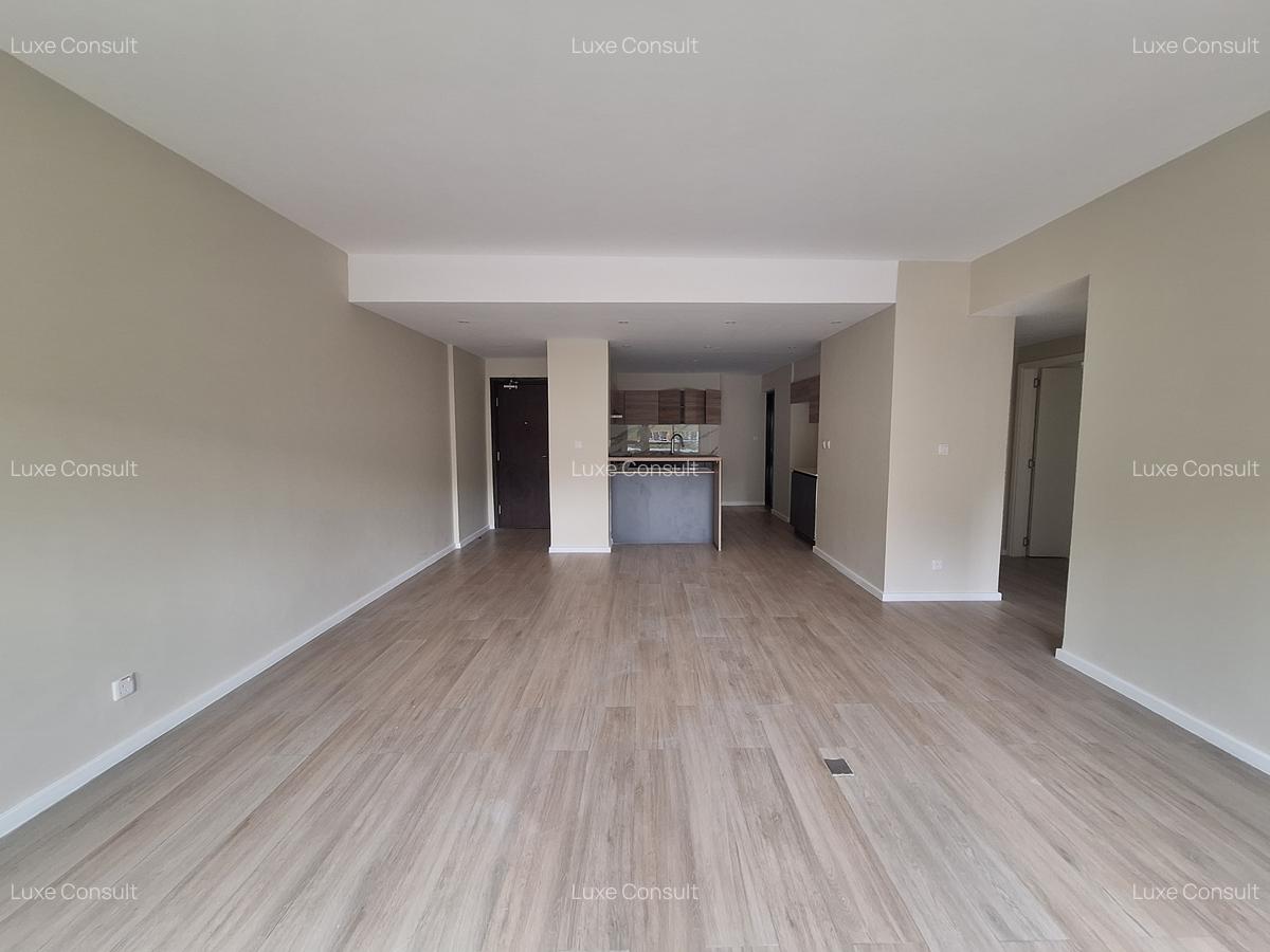 2 Bed Apartment with En Suite at Riverside Drive - 3