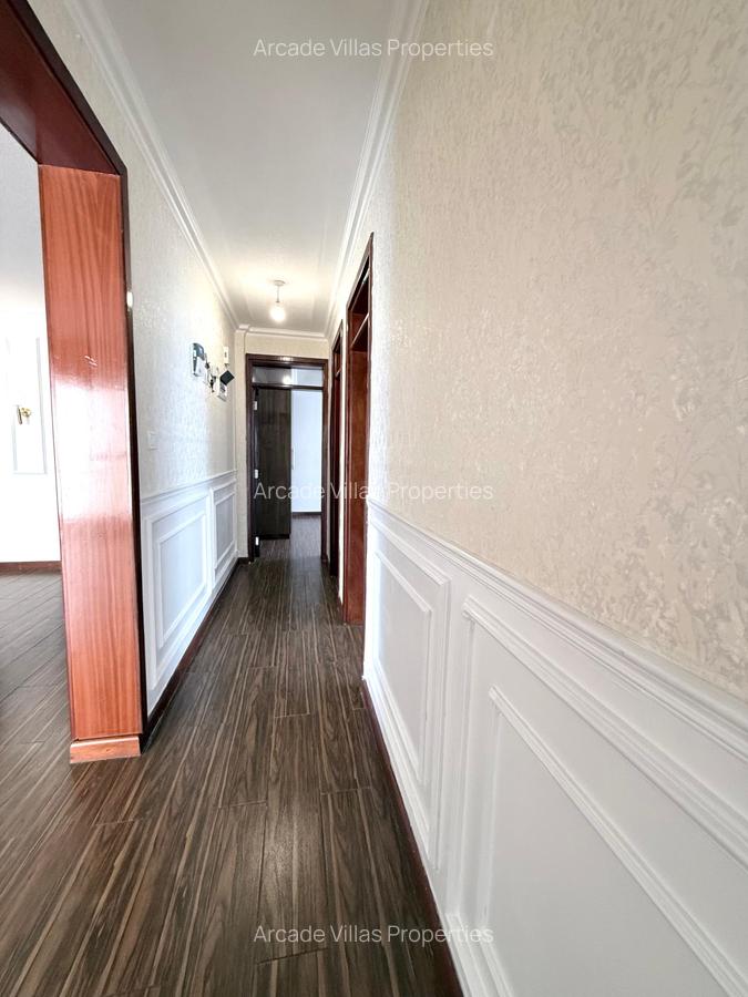 3 Bed Apartment with En Suite in Riverside - 13