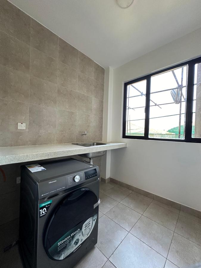 3 Bed Apartment with En Suite in Kilimani - 8