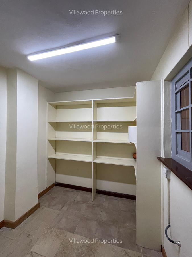 7 Bed Villa with En Suite in Runda - 8