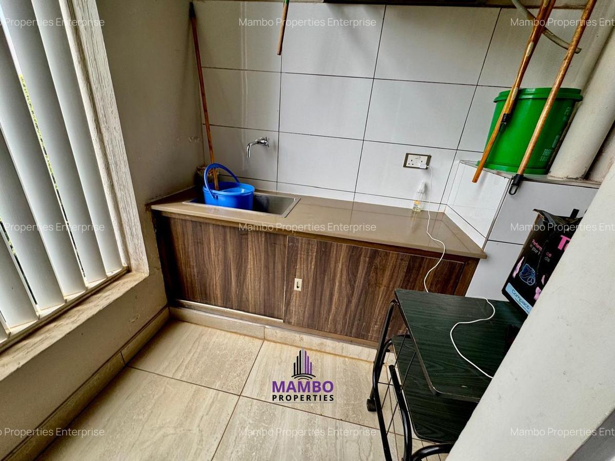 Furnished 2 Bed Apartment with En Suite at Brookside Drive - 11