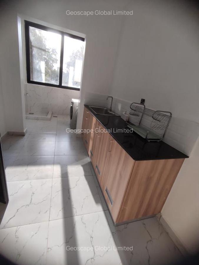 Furnished 4 Bed Apartment with En Suite in Spring Valley - 6