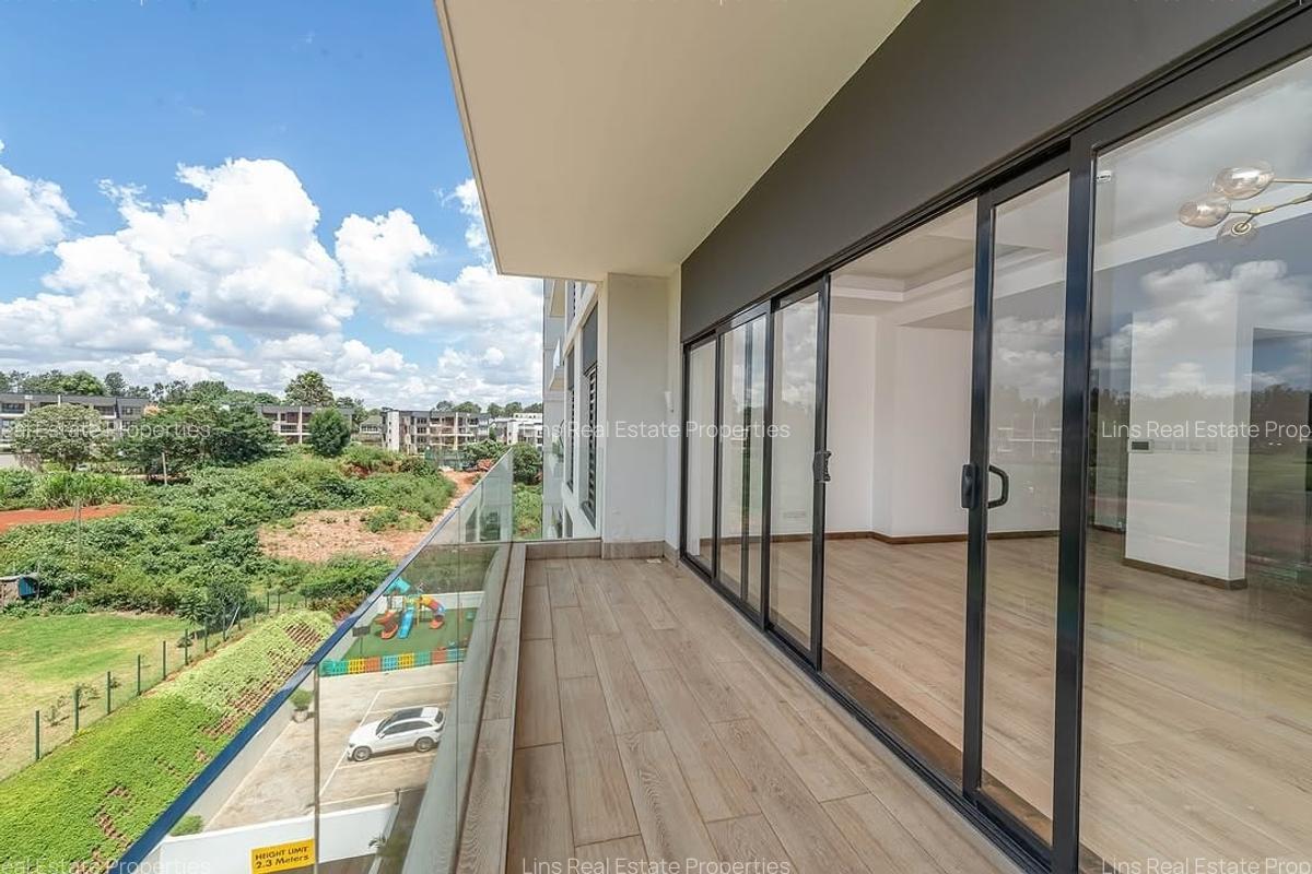 2 Bed Apartment with En Suite in Rosslyn - 9