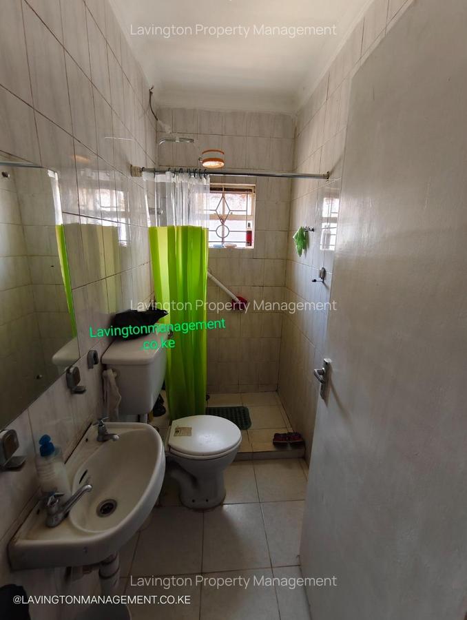 3 Bed Townhouse with En Suite at Lavington West Estate - 11