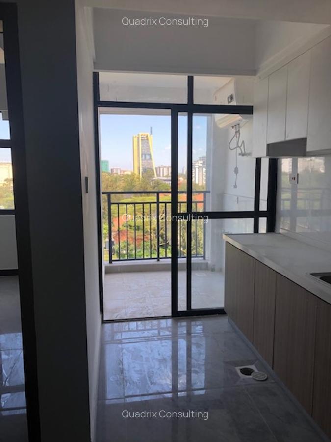Serviced 2 Bed Apartment with En Suite at Chania Ave - 1