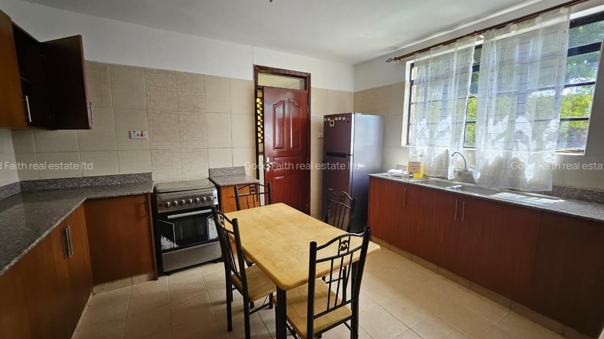 4 Bed Villa with En Suite in Kiambu Road - 4
