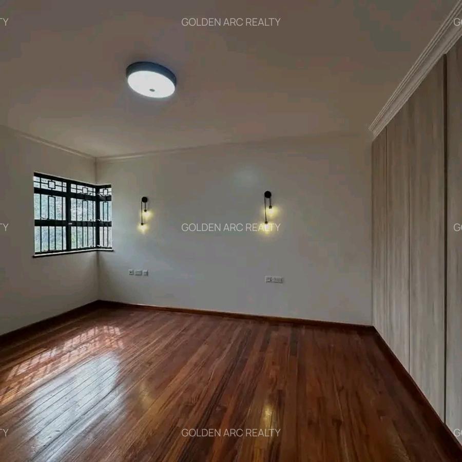 4 Bed Townhouse with En Suite in Karen - 9