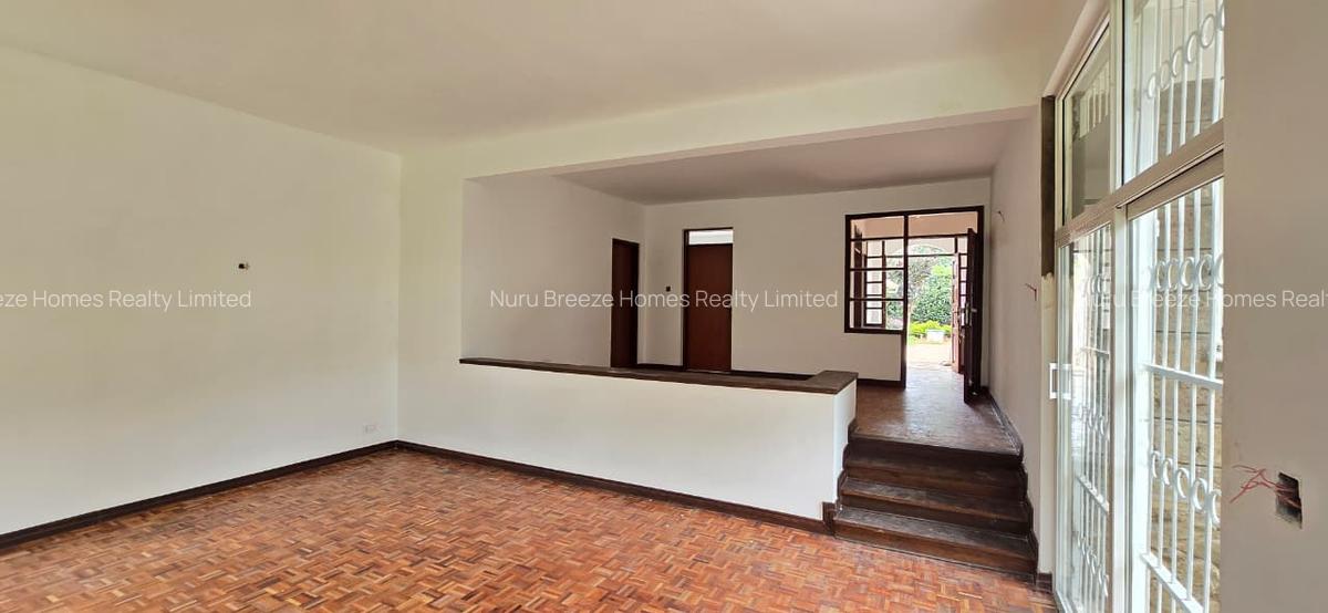 4 Bed House with En Suite in Runda - 19